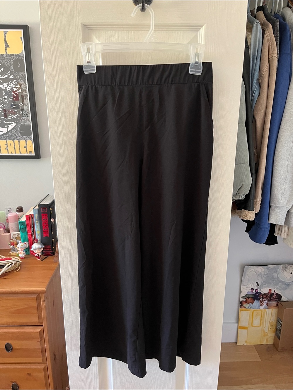 Women’s Black Yoga Pants